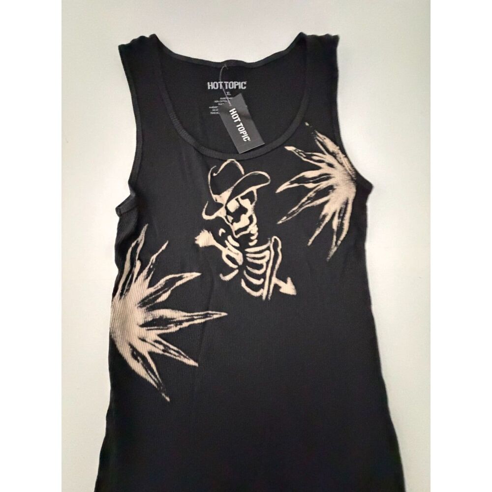 Hot topic XL black ribbed tank